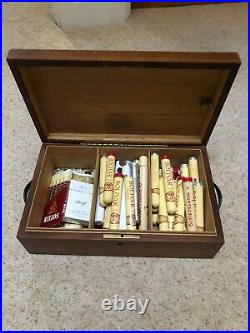 A Super Solid Vintage Cigar Humidor Cigar Box With Handles