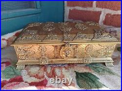 Antique Art Nouveau Sgd Brass Bird Medieval Repousse Tobacco Cigar Humidor Box