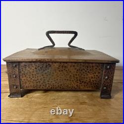 Antique Arts & Crafts Benedict Studio 207 Hammered Copper Cigar Humidor Box