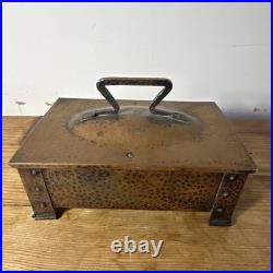 Antique Arts & Crafts Benedict Studio 207 Hammered Copper Cigar Humidor Box