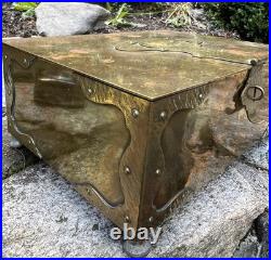 Antique Bradley & Hubbard B&H Humidor Tobacco Box Cedar Lined As Is