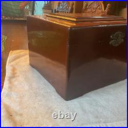 Antique Large Mahogany Humidor Box, Nice Antique Large Mahogany Humidor Box, Nice