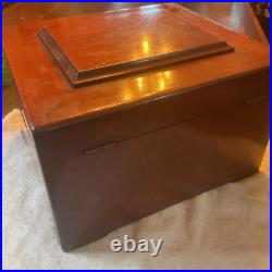 Antique Large Mahogany Humidor Box, Nice Antique Large Mahogany Humidor Box, Nice