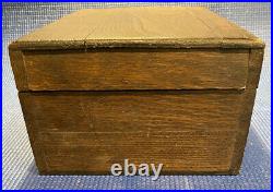Antique Oak Tin Lined Cigar Box Humidor. 10 X 7 X 4 1/2