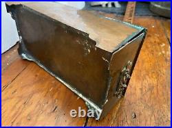 Arts & Crafts Mission hammered copper Stickley Cigar humidor jewelry box c1910