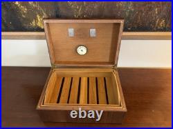 Beautiful Wood Cigar Humidor Box Very Nice Beautiful Wood Cigar Humidor Box Very Nice