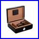 Bey_Berk_Dylan_Carbon_Fiber_Design_Cigar_Humidor_Spanish_Cedar_Lined_40_Cigar_01_gaf