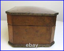 Birdseye maple wood box mechanical lift Brevete SGDG continental antique humidor