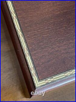 CIGAR HUMIDOR Box CEDAR LINED Inlaid Top Divider Beautiful Wood