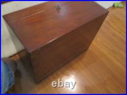 Cigar Humidor ANTIQUE HEAVY Wooden Box With KEY Brown 18x13x9 14 LBS