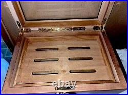 Cigar Humidor Box Wood With Glass & Cedar Hygrometer