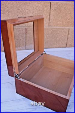 Cigar Humidor Box Wood With Glass & Cedar Hygrometer Cigar Humidor Box Wood With Glass & Cedar Hygrometer