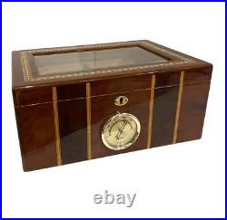 Cigar Humidor Lacquer Wood Glass Top Box withHygrometer Humidifier Cedar Divider