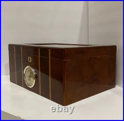 Cigar Humidor Lacquer Wood Glass Top Box withHygrometer Humidifier Cedar Divider