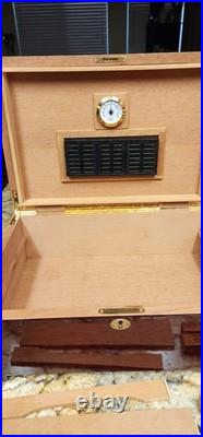 Cigar Humidor with Tobacco Leaf Design Holds Over 25 Cigars With Second Rack Cigar Humidor with Tobacco Leaf Design Holds Over 25 Cigars With Second Rack
