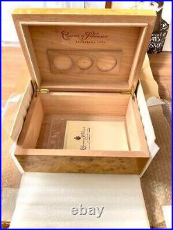 Cuervo y Sobrinos Humidors luxurious cigar storage box 25x33x18.5 cm NEW