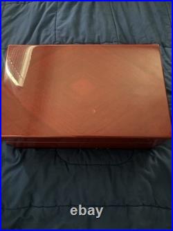 Davidoff No. 4 Acajou Rouge (Red Mahogany) Humidor with box & key