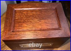 DuPont 1977 Distributor Mgt Seminar Award St Maarten Wood Box Humidor Vintage DuPont 1977 Distributor Mgt Seminar Award St Maarten Wood Box Humidor Vintage
