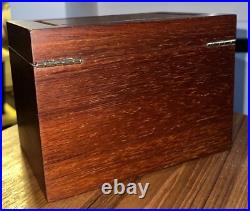 DuPont 1977 Distributor Mgt Seminar Award St Maarten Wood Box Humidor Vintage DuPont 1977 Distributor Mgt Seminar Award St Maarten Wood Box Humidor Vintage