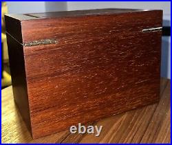 DuPont 1977 Distributor Mgt Seminar Award St Maarten Wood Box Humidor Vintage