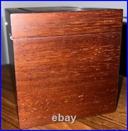 DuPont 1977 Distributor Mgt Seminar Award St Maarten Wood Box Humidor Vintage DuPont 1977 Distributor Mgt Seminar Award St Maarten Wood Box Humidor Vintage