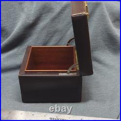 Dunhill Brown Leather Ciggarillo Humidor Box with Cedar Interior Read
