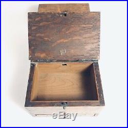 Early 1900s Golden Oak Tabletop Cigar Cigarette Tobacco Box with Compartments