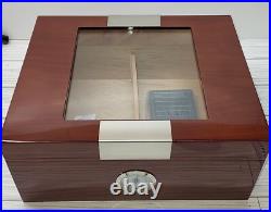 Fashioned Lacquered Walnut Wood Cedar Lined Cigar Humidor Holds 60 Fashioned Lacquered Walnut Wood Cedar Lined Cigar Humidor Holds 60
