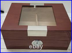 Fashioned Lacquered Walnut Wood Cedar Lined Cigar Humidor Holds 60 Fashioned Lacquered Walnut Wood Cedar Lined Cigar Humidor Holds 60