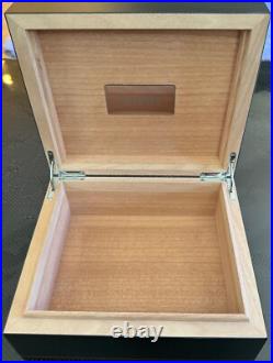 Ferrari 812 SUPER FAST Humidor Owner Key Storage Box in Carbon Fiber Collectible