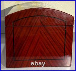 H. Upmann 2000 Cigar Humidor Collector Good Condition Numbered 0118 of 2000 GR H. Upmann 2000 Cigar Humidor Collector Good Condition Numbered 0118 of 2000 GR