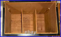 H. Upmann 2000 Cigar Humidor Collector Good Condition Numbered 0118 of 2000 GR H. Upmann 2000 Cigar Humidor Collector Good Condition Numbered 0118 of 2000 GR