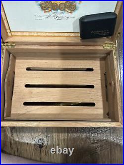 H Upmann Cigar Humidor 14 Corona Selection Alot Of Extras Included