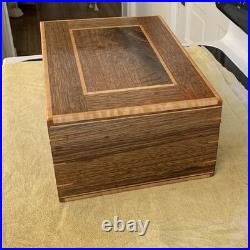 Handcrafted by DT Wooden Cigar Humidor Box with Hygrometer & Dividers