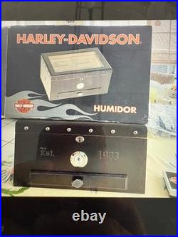 Harley-Davidson Cigar Humidor Distressed Black Finish HDL-19650 NEW
