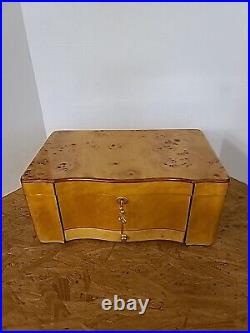 Humidor Burlwood Box with Lock