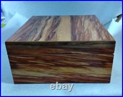 Humidor Cigar Box Vintage, Vintage Carved Cigar Box, Cigar Cutters Humidor Cigar Box Vintage, Vintage Carved Cigar Box, Cigar Cutters