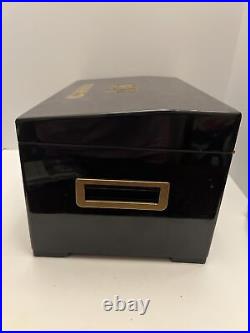 Humidor Supreme 2000 Limited Edition Cigar Box With Keys & Extras