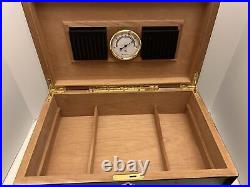 Humidor Supreme 2000 Limited Edition Cigar Box With Keys & Extras
