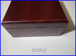 Humidor With G WATTS USA Wood Lined 10 1/4x8 3/4x4 1/2 Cigars Cherry Color