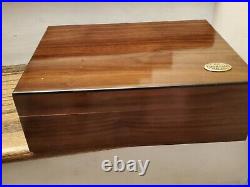 Humidor by Thomson 12x 9 With Guide Book