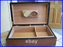 ITALIAN fine wood WOODEN BOX DESKTOP HUMIDOR WITH HYGROMETER MADE IN ITALY