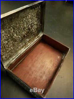 LARGE ANTIQUE. 900 SILVER ANGKOR HAND CHASED BOX cigar humidor 245 grams