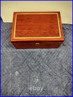 Lacquered Brown Wood With Decorative Wood Inlay Border Cigar Humidor Box With