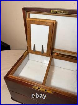 Large quality antique mahogany wood brass glass humidor cigar box case parrot