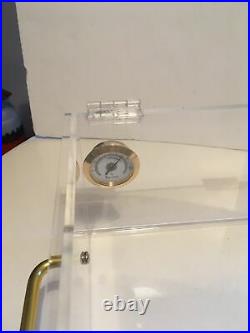 Lockable Acrylic / lucite Humidor / DISPLAY BOX internal 37cm X 26cm X14cm