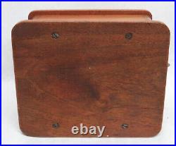 Outstanding Antique Wooden Red Oak 6 X 5 Cigar Humidor Box With Locking Key
