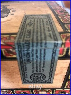 RARE Vintage Fort Hale Connecticut Broad Leaf 1952 Class D Wooden 50 Cigar Box RARE Vintage Fort Hale Connecticut Broad Leaf 1952 Class D Wooden 50 Cigar Box