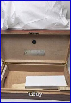 RARE Vintage Large La Flor De Cuesta Rey Cigars Cedar Lined Humidor Box NEW RARE Vintage Large La Flor De Cuesta Rey Cigars Cedar Lined Humidor Box NEW