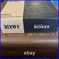 RYOT Humidor Walnut Combo Box (8×11) Lockable with Tray and Glass Containers New